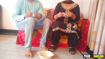 Jony Darling: Я домогосподарка, мені потрібен великий член, чи може хтось його віддати? Yours Darling