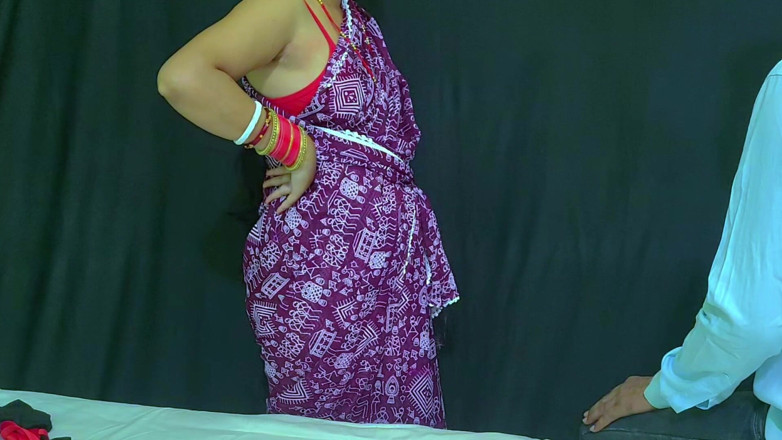 Hardcore Lover: Servitoare sexy futută în prima zi după afacere pentru toată munca
