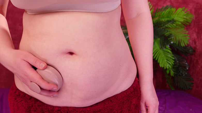 Arya Grander: あなたの拳で私の腹を強く叩いてください!おなかフェチ