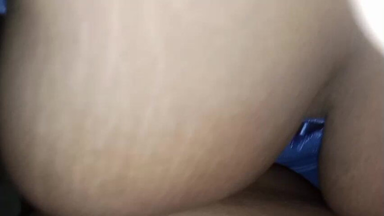 Casalsaodaporra: Tombul üvey kız kardeş yarağa biniyor