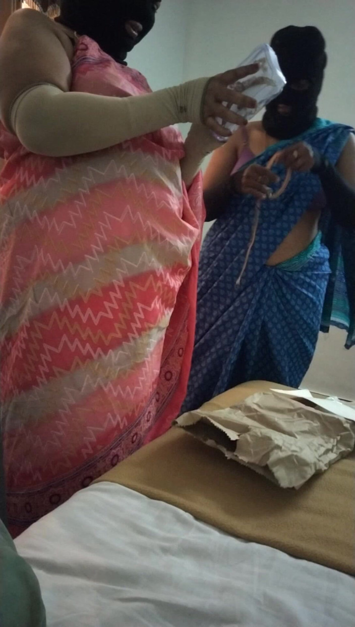 Tamil lesbian: Sprosté mluvení - za natáčením
