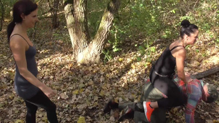 Femdom Austria: Riding the old pet in the forest