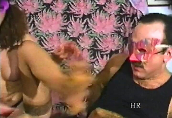 Italian swingers LTG: Lihat di depan kamera dari klub swingers 90-an - wanita Italia yang...