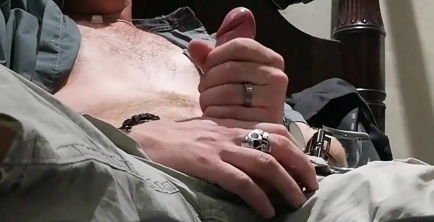 Dirty Talking Guy: प्रशंसक के लिए लंड हिलाना