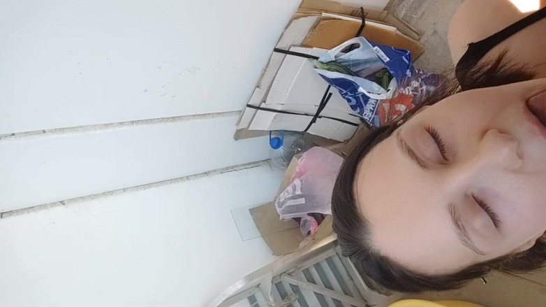 HotFoxyDarya: Blowjob on the balcony with cum on face and mouth
