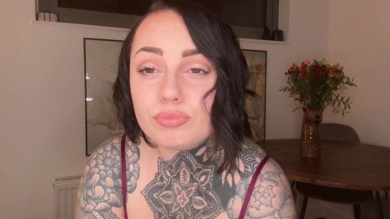 Miss Valentina: Opusť její hru s šepotem