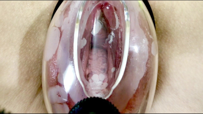 Anna Shpilman: Hãy bơm âm hộ của tôi để đạt cực khoái. Cận cảnh