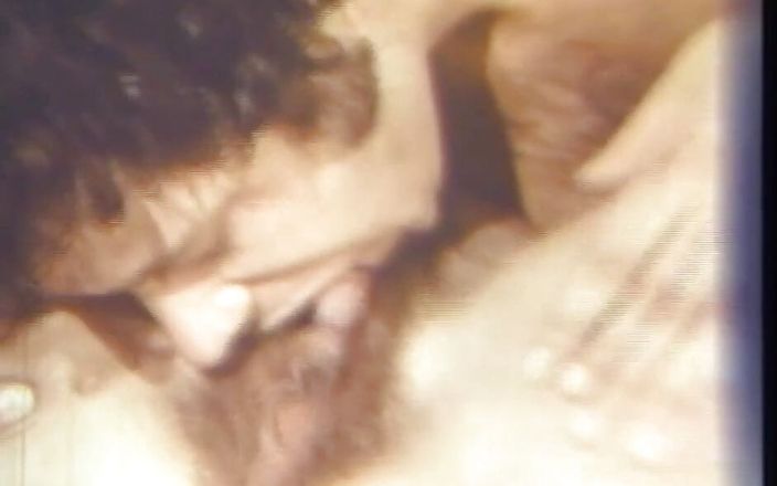 Vintage Usa: Vintage hairy pussy fucking licking