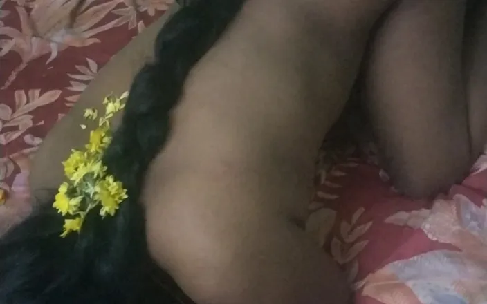 Benita sweety: Swiggy Food Delivery Boy Sex with Aunty