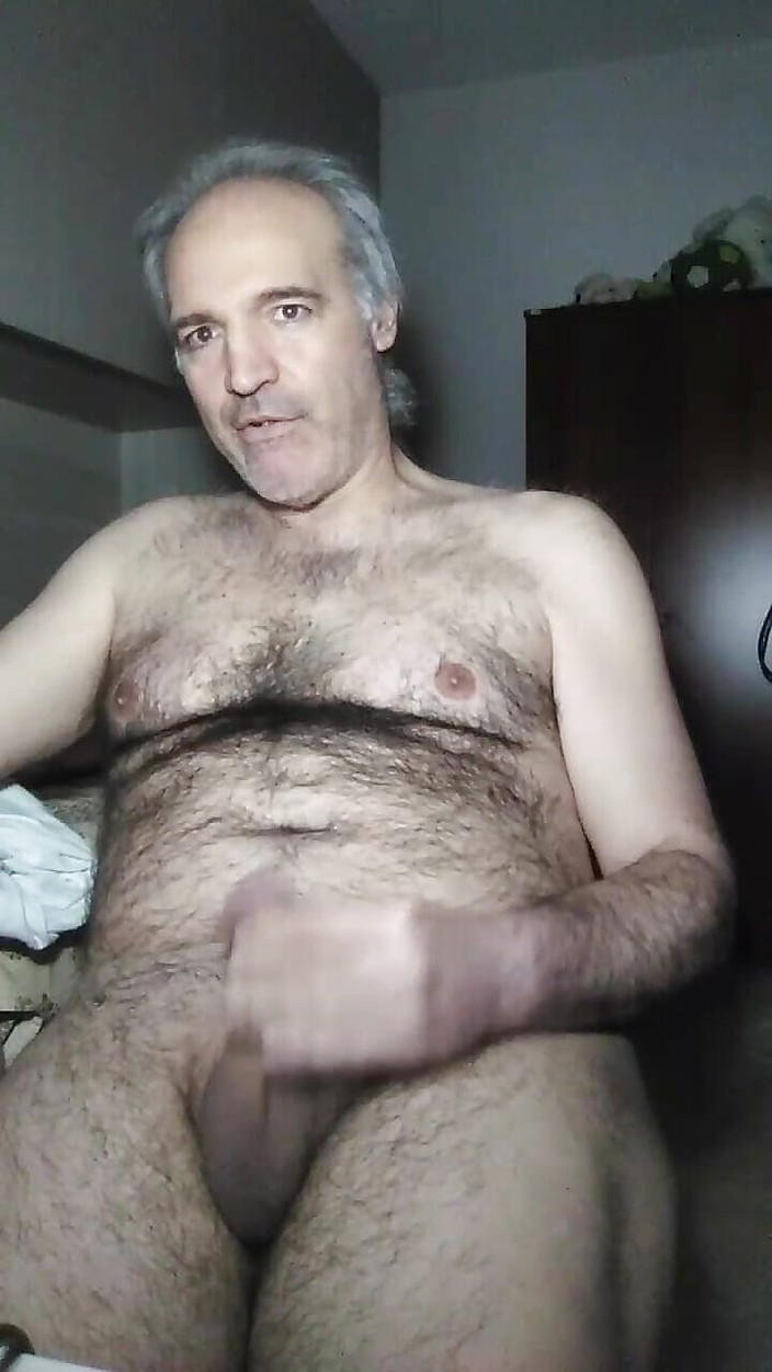 Setesesso7: Il 6 marzo 2024, trasmetterò uno spettacolo in diretta.