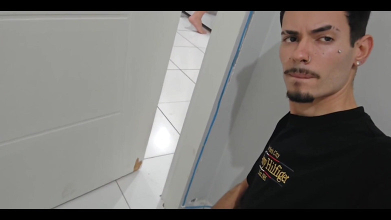 Kel Macettare: Siamo stati beccati in flagrante dall'amico di mio marito!