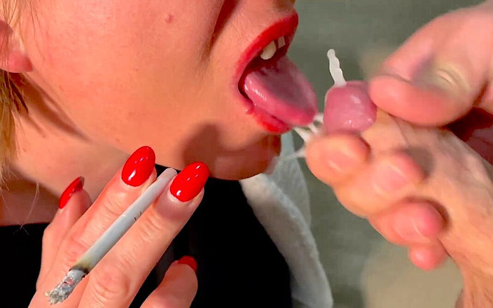 Aqua Pola: 赤い口紅と赤い爪でフェラ中に喫煙し、口内に射精