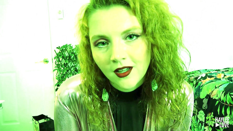 Haylee Love: Poison Ivy makes Robin her slave part 6