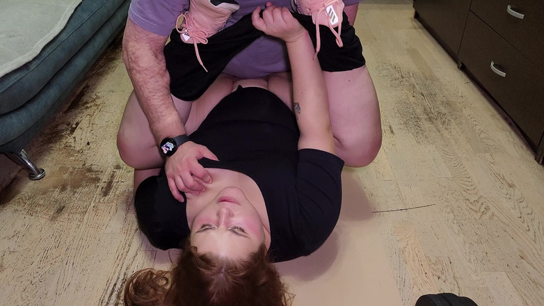 Peach Desert: Gaya doggy keras dan kedudukan mubaligh dengan air mani di...