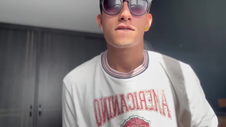 Andcristiann: He Doesn't Even Last 5 Minutes Fucking His Sex Doll
