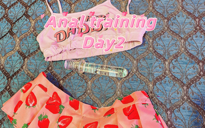 Kisicaxx: Anální trénink 2. den