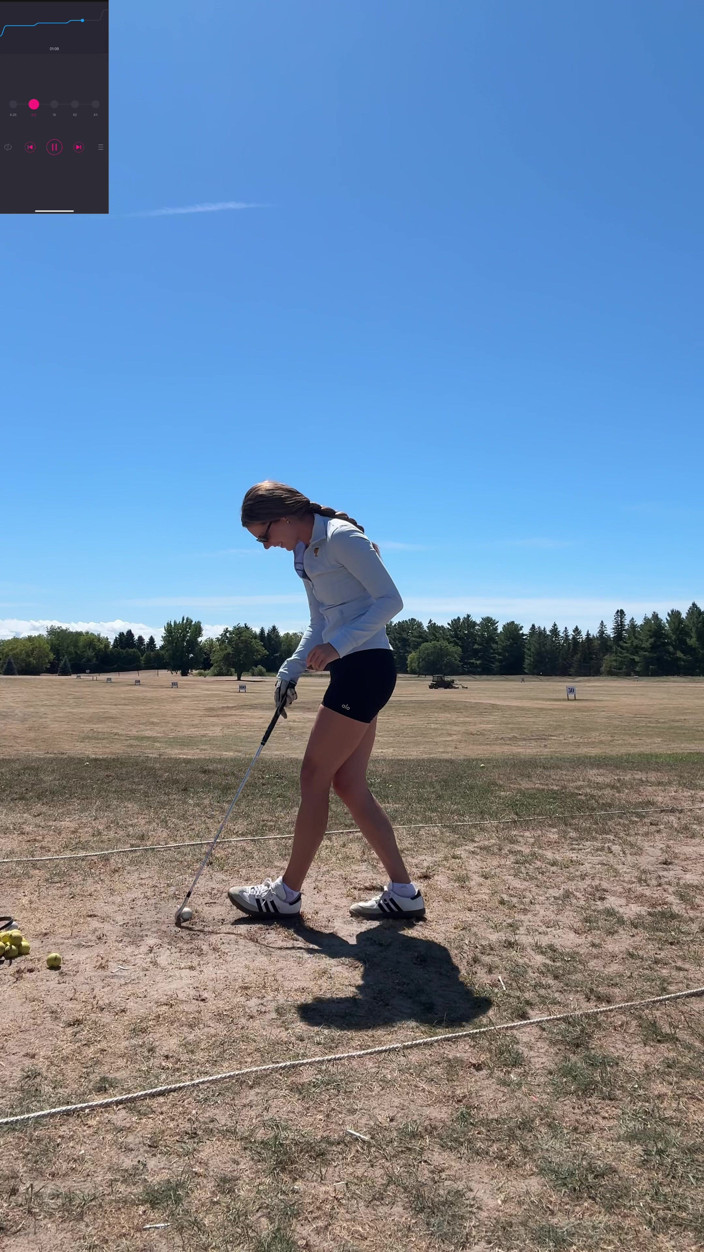 Nadia Foxx: Public Orgasm at the Driving Range