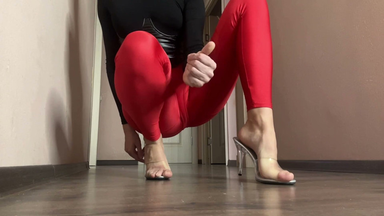 Skinny_lady69: Heel Clicks doigt snaps, legging moulant domme boucle sans couture