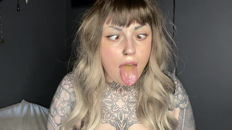 Miss Valentina: Ahegao Makes You Weak
