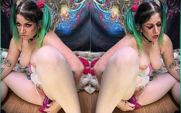 Lady_the_Tramp: Coochie cosmique, insémination d'œufs extraterrestres