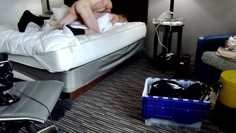 Alpha stud 4 u: Guardala a carnotte mentre faccio la pipa e lei lo...