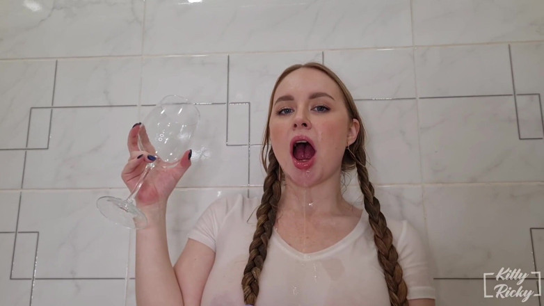Kelsi69: Wet T-shirt Contest