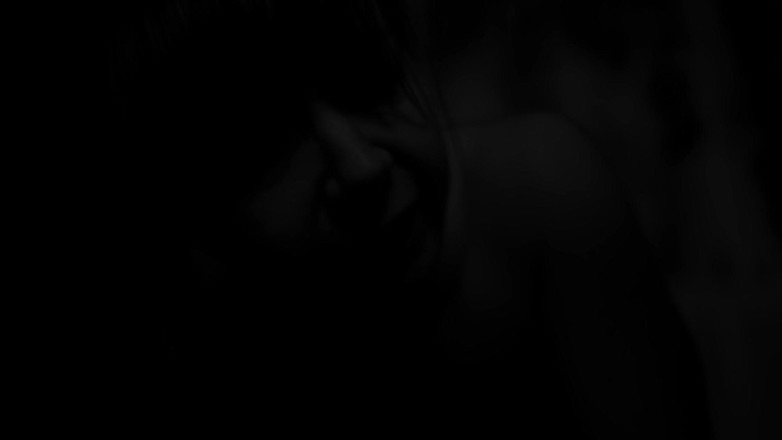 Jolie Lyon: Dindar arkadaşının üvey annesi tohumun için çaresiz