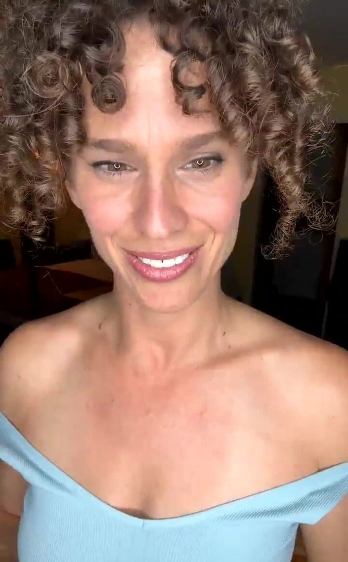 VibeWithMommy: Hej, kluci, chci se tě zeptat na nějaké otázky!