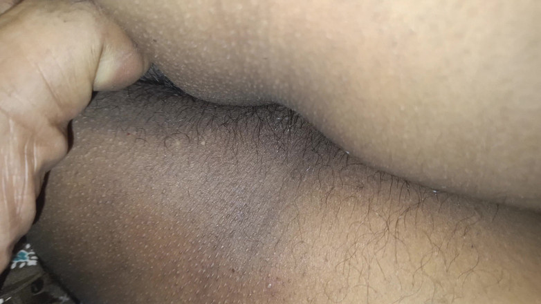 Wonder: Suri rumah kongkek bertiga