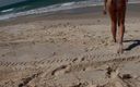 Sassy and Ruphus: Latina Perfect Ass Girl Fucked by Stranger at the Beach -...