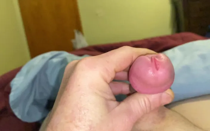 Donny sims: Jacking off in Bed