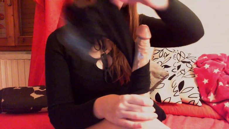 Nicoletta Embassi: 完美的脚准备满足你的每一个欲望的令人兴奋的视频