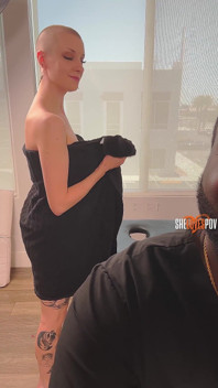 Behind the Scenes!! Pepper Dagger Loved Chatting Before Her Massage!