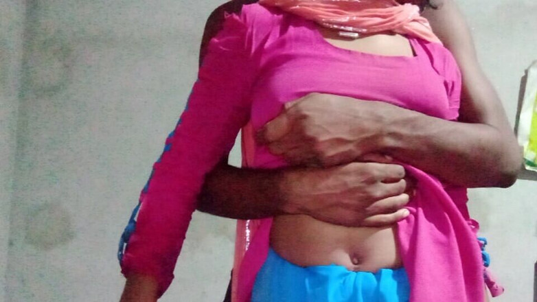 Laxmi deshi: पहली बार भारतीय प्रेमिका सेक्स वीडियो