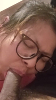 Single Stepmom I Met on Facebook Comes Desperately to My Apartment to Suck My Cock