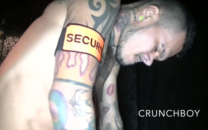 Crunch Boy: 2120警備員ラテン系に犯される