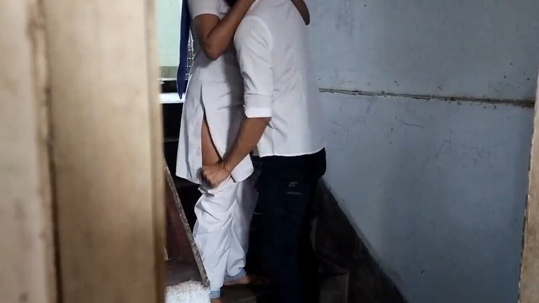 Nazima Khan: Video viral mahasiswi kampus ngentot di dalam