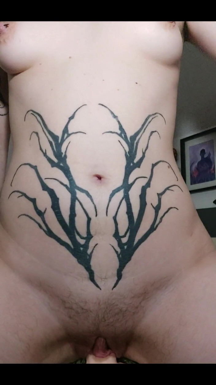 CherryOrchid: Mainan saya tidak mencukupi untuk pepek tamak saya