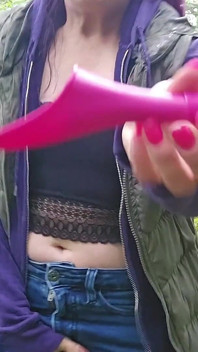 Tree Piss with Female Urination Device