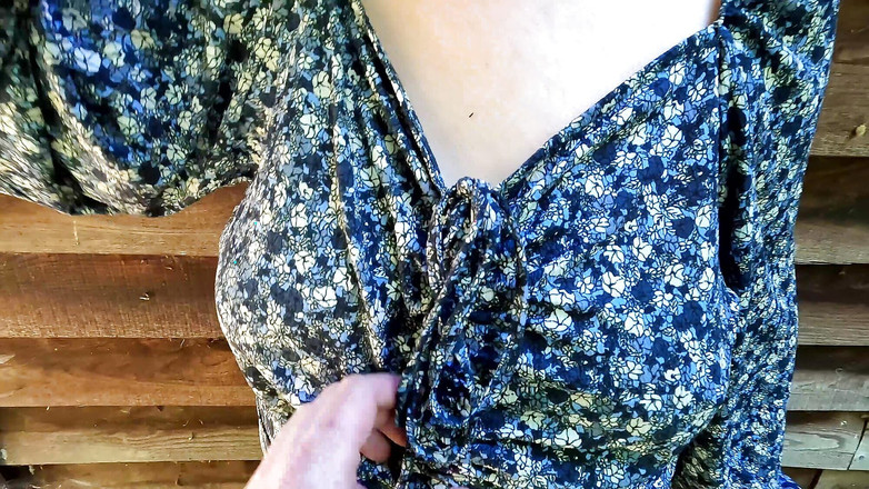 Bouncy Tits Action: Давай, я хочу наказать твою грудь!