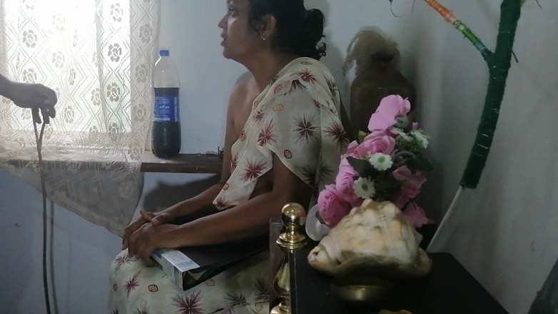 Tina Baby: หลักการจับได้ว่าครู Desi เย็ดกับนักเรียนเลสเบี้ยนพร้อมหลักฐานวิดีโอ