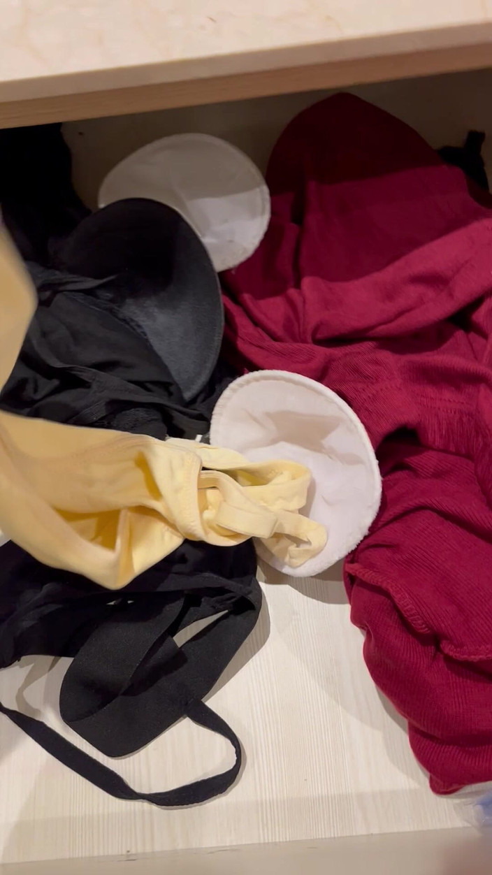 Jessica Leone: Lihat apa yang saya temukan di laci saya