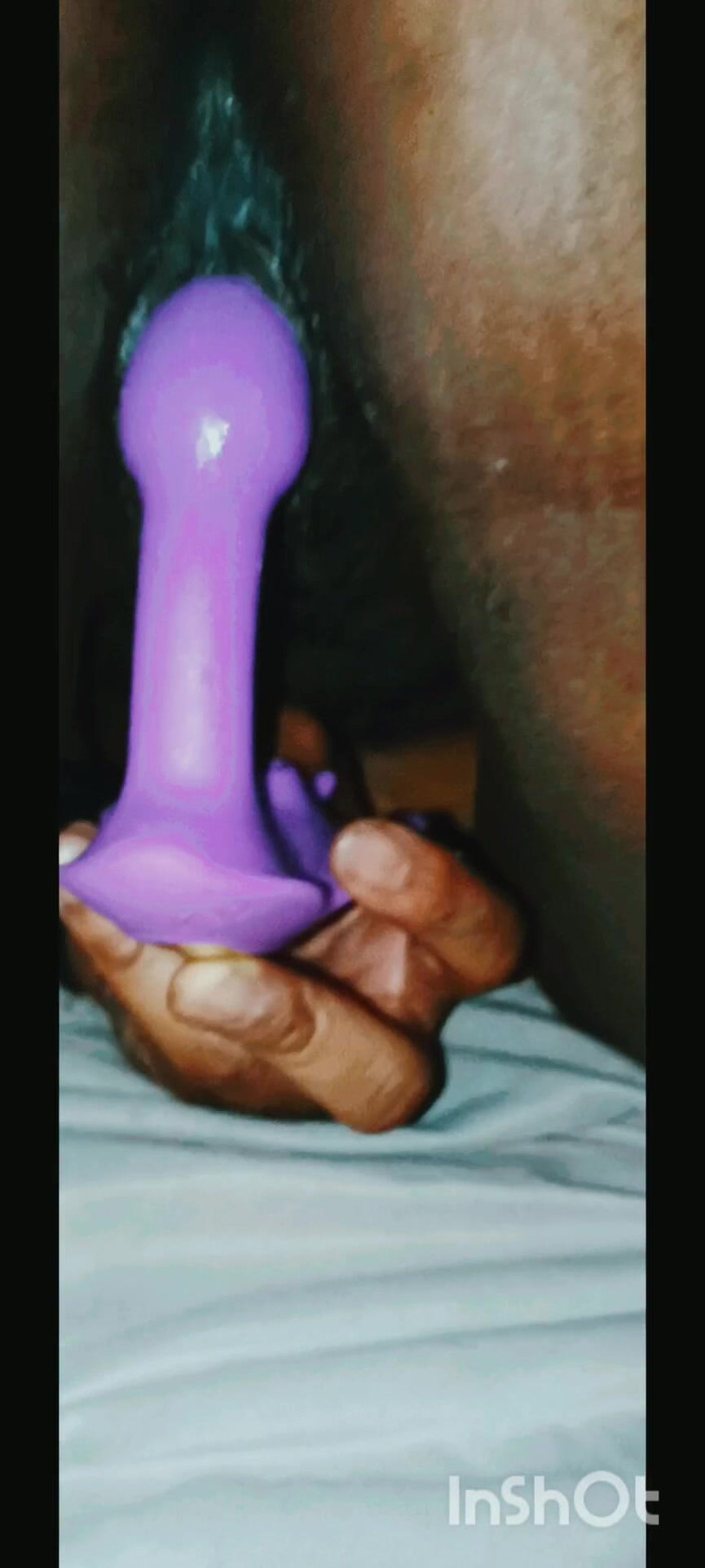 Lola Tha Pink Bunny: Lola Dělá jí krémovou kundičku!!