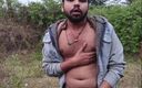 IsmaatDeva: Sozinho banheiro fuker por uma 2 hotty lady