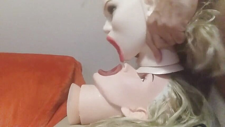 Naxy: Cumswap-poppen