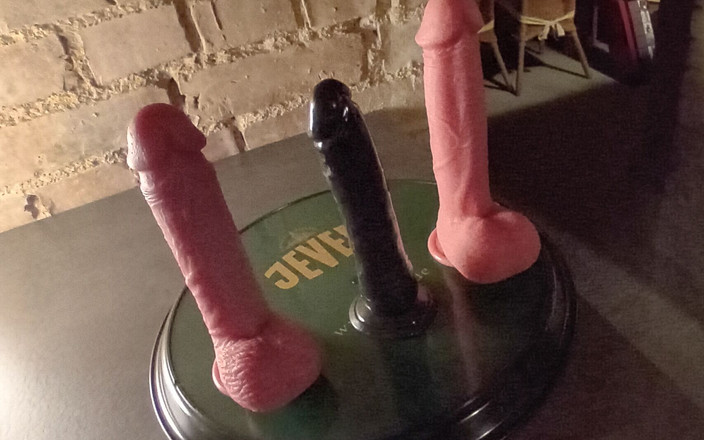 CalmNation2: 딜도에서 딜도까지