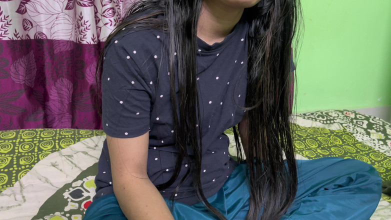 Kaleonjoybd: Promiň, Bhabhi, nevím, převlékáš se