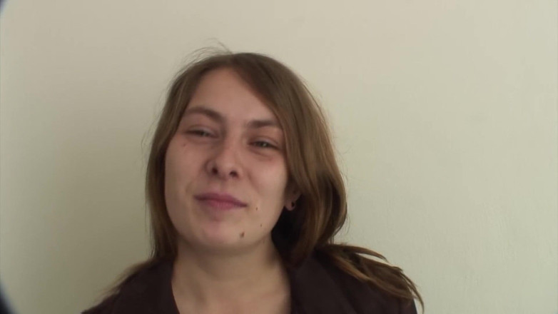 German amateur couples: Sexy Looking Babe From Germany Pleasing a Cock in POV...
