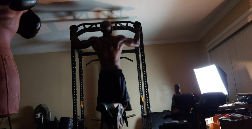 Hallelujah Johnson: 拉日锻炼