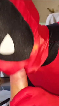 Zentai deadpool kız kostümü sakso